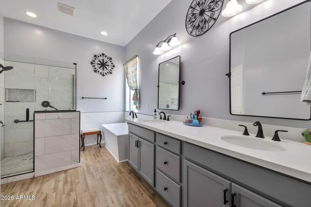 8807 W CAROLE Lane, Glendale, AZ 85305