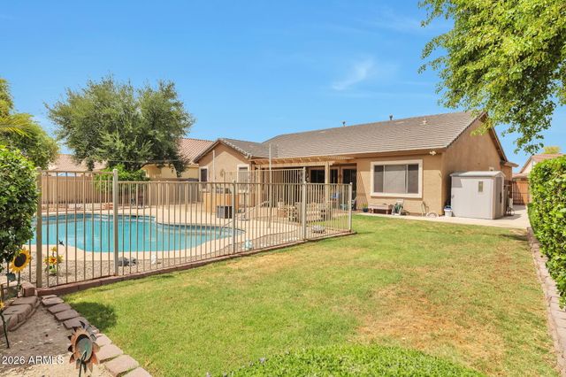 8807 W CAROLE Lane, Glendale, AZ 85305
