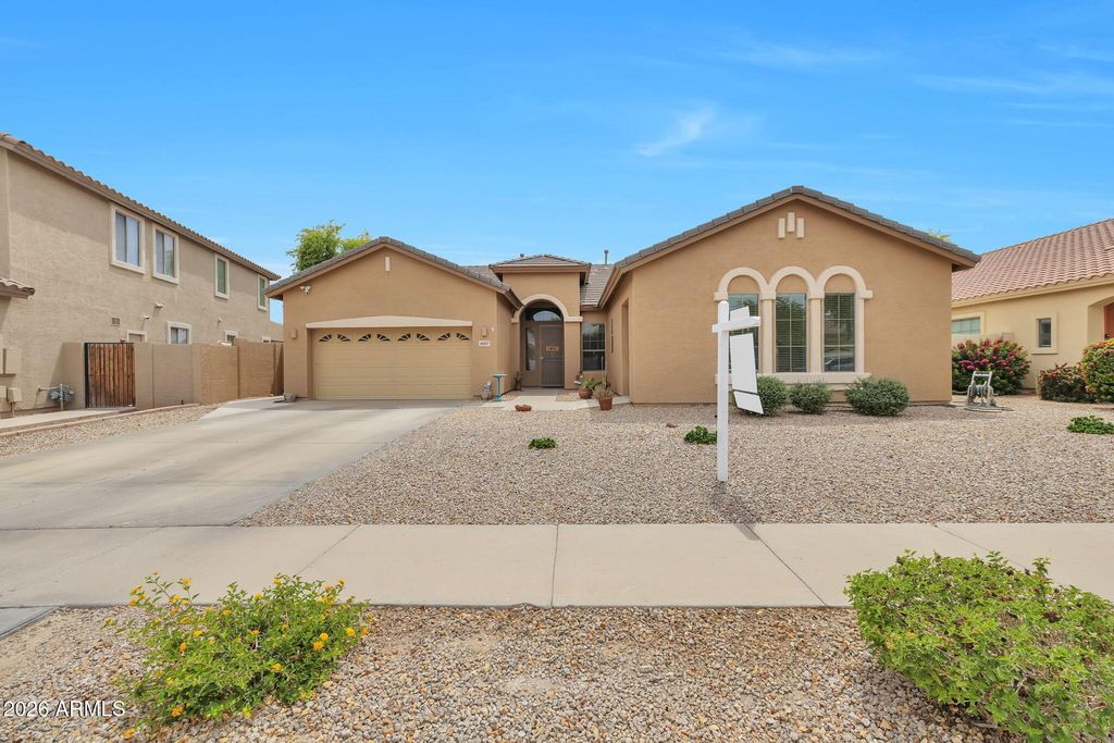 8807 W CAROLE Lane, Glendale, AZ 85305