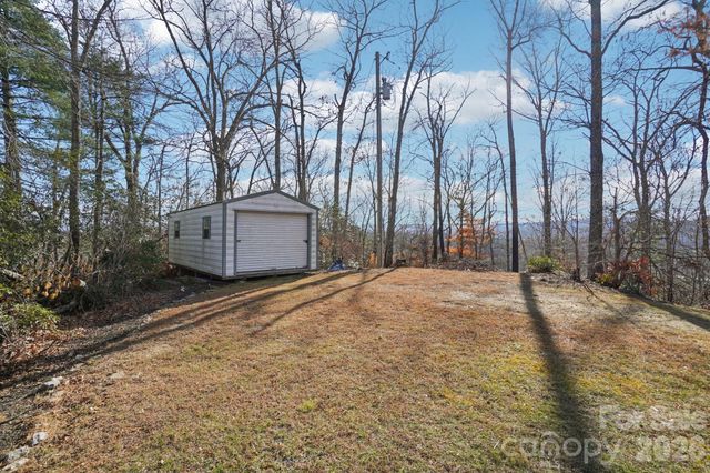 178 Rowe Court, Hendersonville, NC 28792