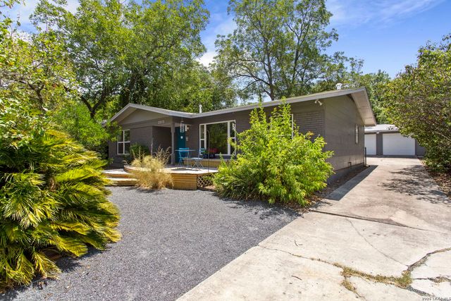 2010 Edgehill, San Antonio, TX 78209