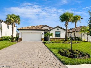 18531 Ives DR, Estero, FL 33928
