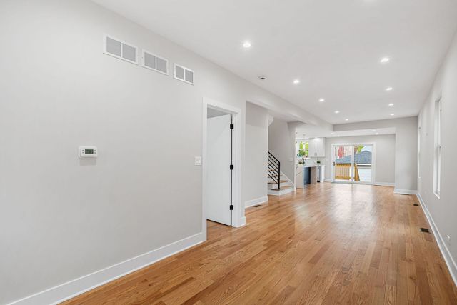 2204 N Kildare Avenue, Chicago, IL 60639