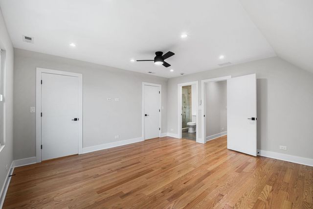 2204 N Kildare Avenue, Chicago, IL 60639