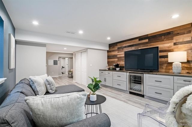 9330 Dunraven Street, Arvada, CO 80007