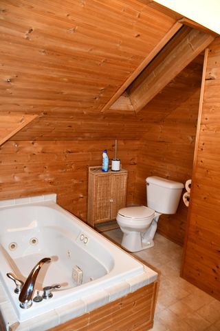 321 Tindolph Avenue N, Thief River Falls, MN 56701