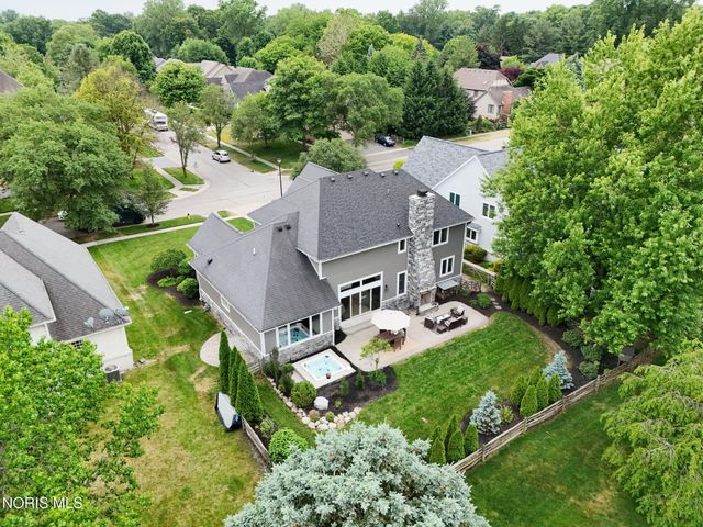 7048 Altonbrough Drive, Toledo, OH 43617
