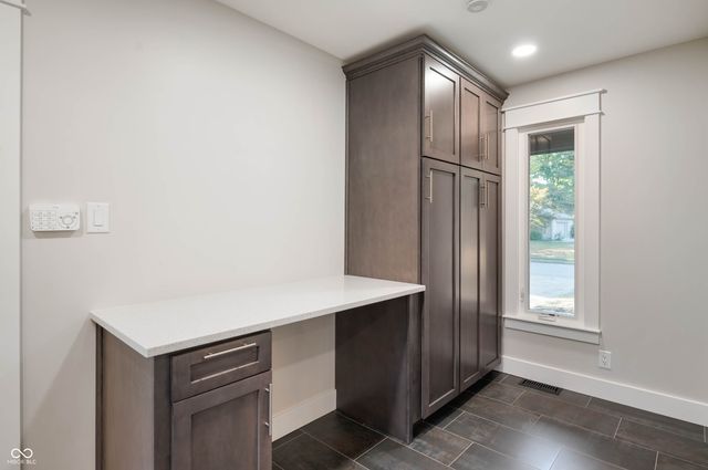 1346 Smokey Row Lane, Carmel, IN 46033