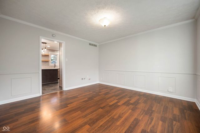 1346 Smokey Row Lane, Carmel, IN 46033