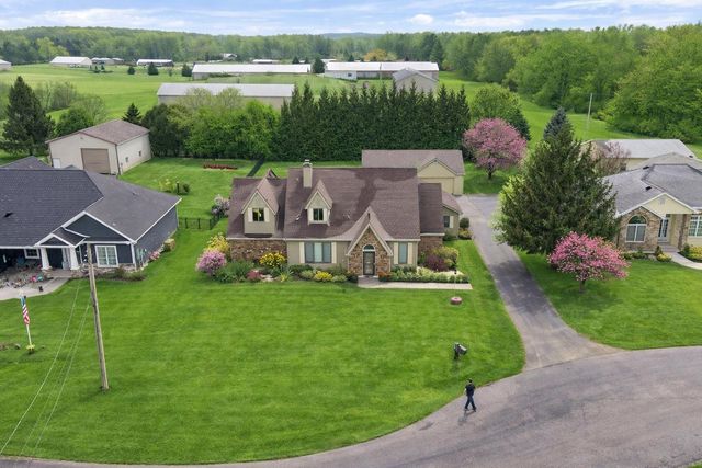 335 Lane 230 Jimmerson Lake, Angola, IN 46703