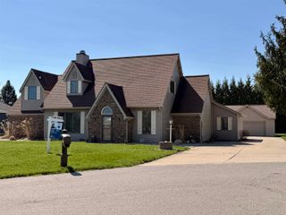 335 Lane 230 Jimmerson Lake, Angola, IN 46703