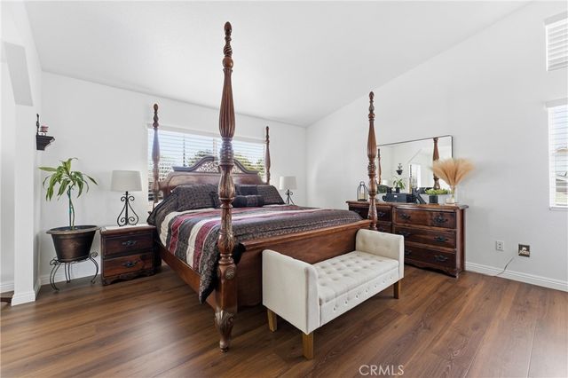 2832 W Pondera Street, Lancaster, CA 93536