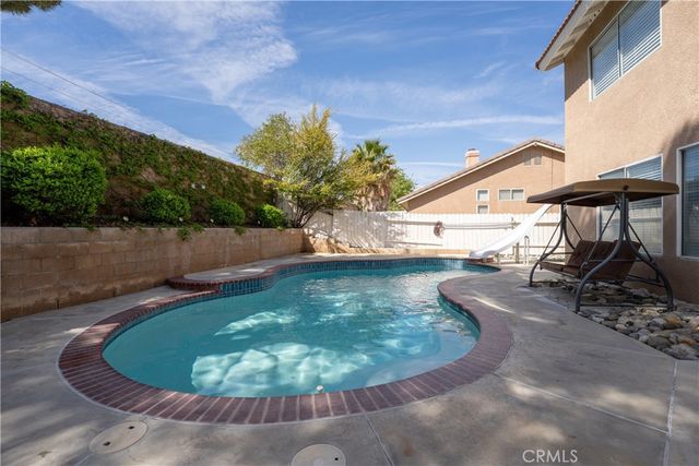 2832 W Pondera Street, Lancaster, CA 93536