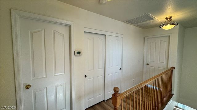 9716 Ridge Creek Place, Las Vegas, NV 89134