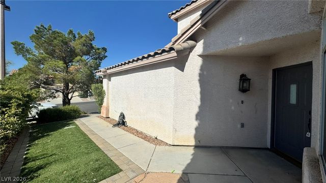 9716 Ridge Creek Place, Las Vegas, NV 89134