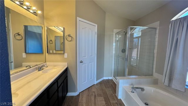 9716 Ridge Creek Place, Las Vegas, NV 89134