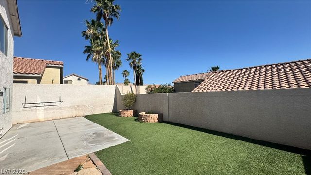 9716 Ridge Creek Place, Las Vegas, NV 89134