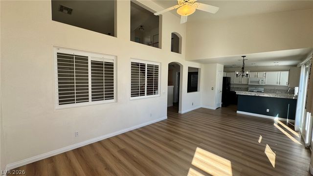 9716 Ridge Creek Place, Las Vegas, NV 89134