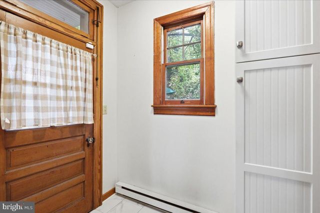 28 MCKEE AVE, Hagerstown, MD 21742