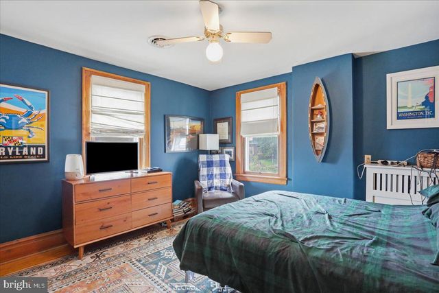 28 MCKEE AVE, Hagerstown, MD 21742