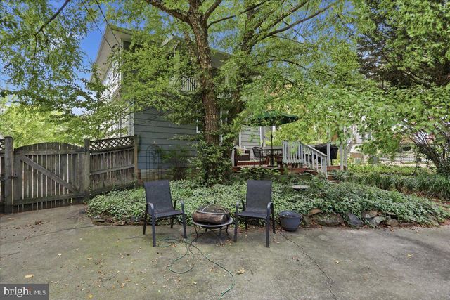 28 MCKEE AVE, Hagerstown, MD 21742