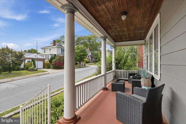 28 MCKEE AVE, Hagerstown, MD 21742