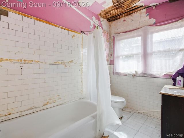 1699 Atkinson Street, Detroit, MI 48206