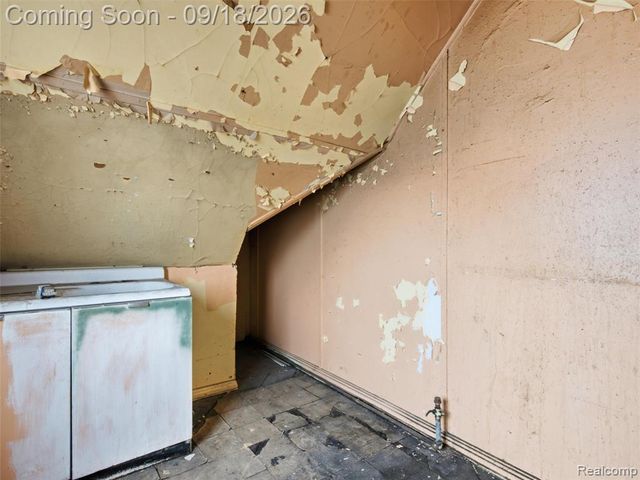 1699 Atkinson Street, Detroit, MI 48206
