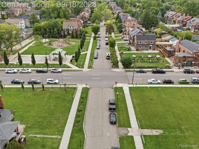 1699 Atkinson Street, Detroit, MI 48206