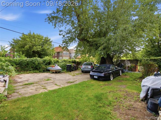 1699 Atkinson Street, Detroit, MI 48206