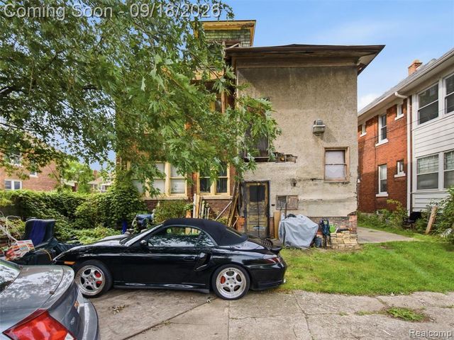 1699 Atkinson Street, Detroit, MI 48206