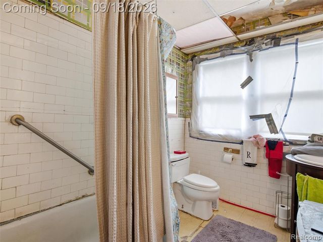 1699 Atkinson Street, Detroit, MI 48206