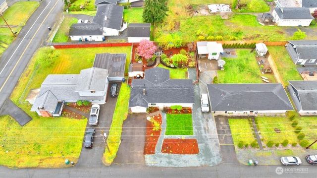 8704 48th Drive NE, Marysville, WA 98270