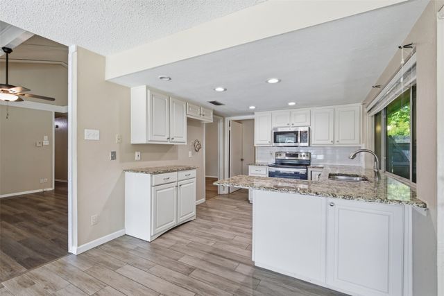 1622 Wendy Way, Richardson, TX 75081