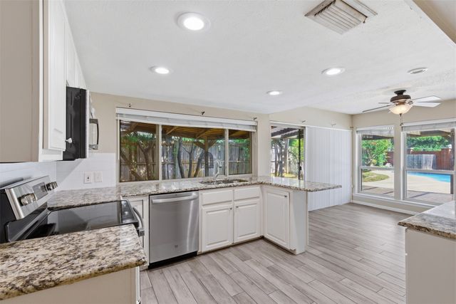 1622 Wendy Way, Richardson, TX 75081