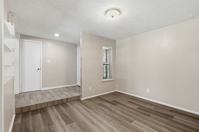 1622 Wendy Way, Richardson, TX 75081