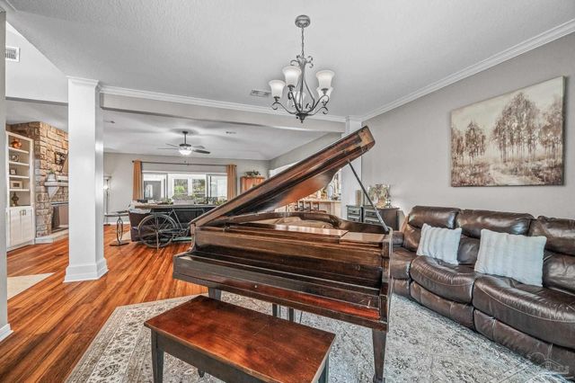 10443 Tam O'shanter Rd, Pensacola, FL 32514