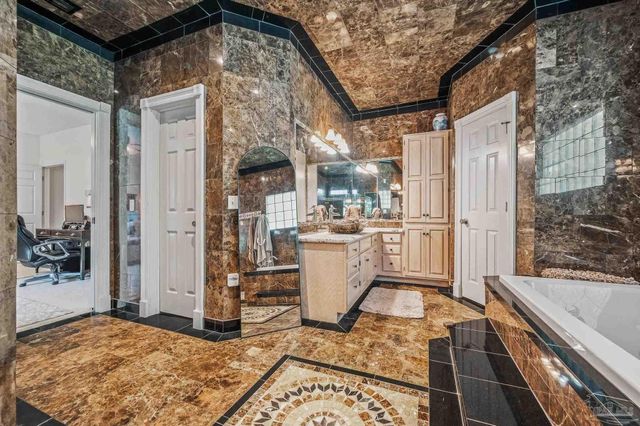 10443 Tam O'shanter Rd, Pensacola, FL 32514
