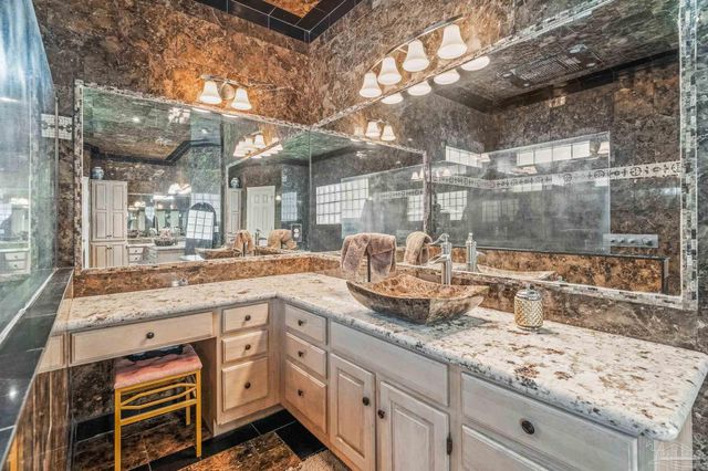 10443 Tam O'shanter Rd, Pensacola, FL 32514