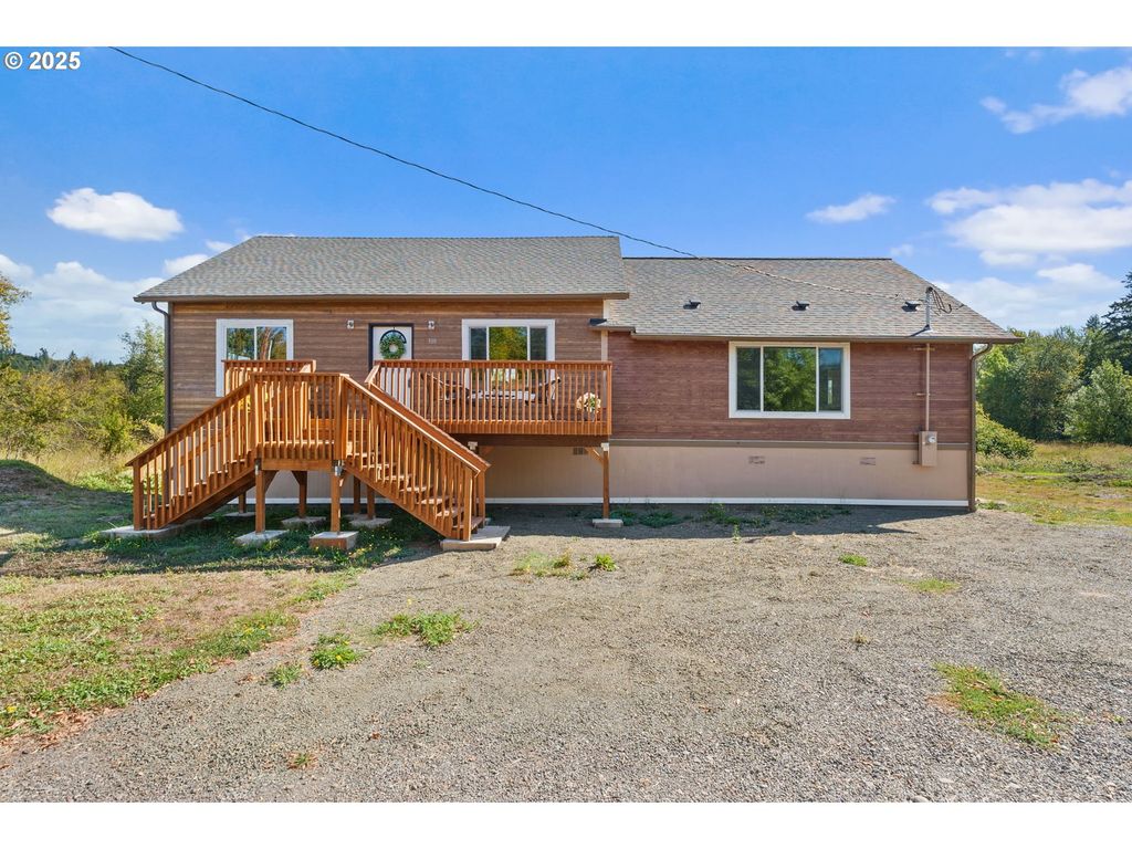 300 LINCOLN CREEK Rd, Centralia, WA 98531