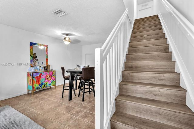 3692 San Simeon Circle, Weston, FL 33331