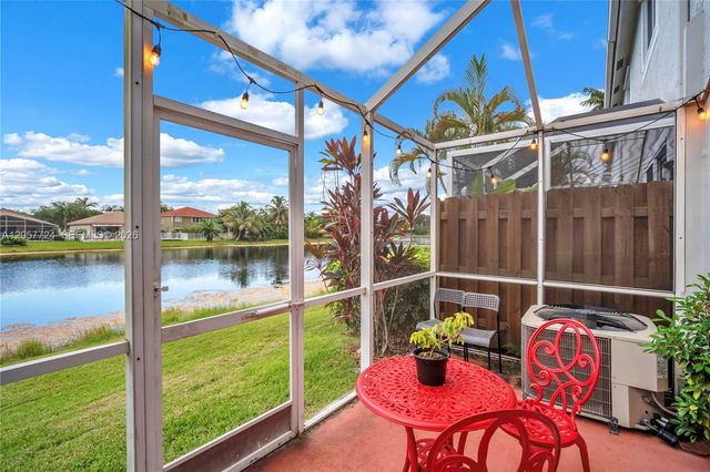 3692 San Simeon Circle, Weston, FL 33331