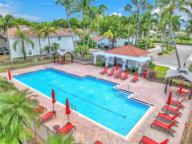 3692 San Simeon Circle, Weston, FL 33331