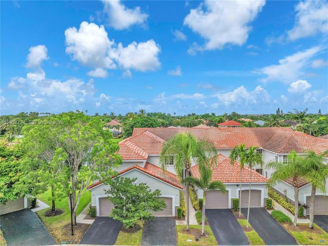 3692 San Simeon Circle, Weston, FL 33331