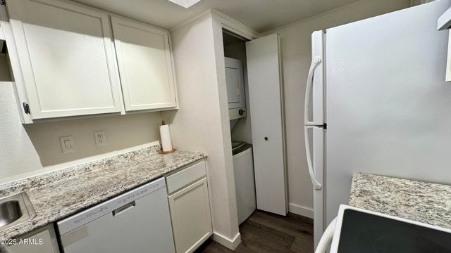 4211 E PALM Lane 202, Phoenix, AZ 85008