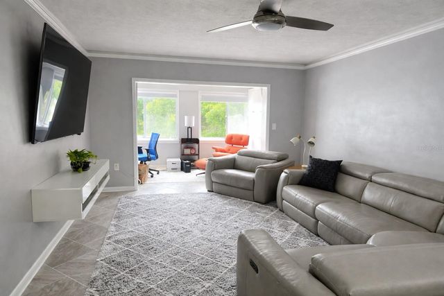 8651 10TH STREET N 228, St Petersburg, FL 33702