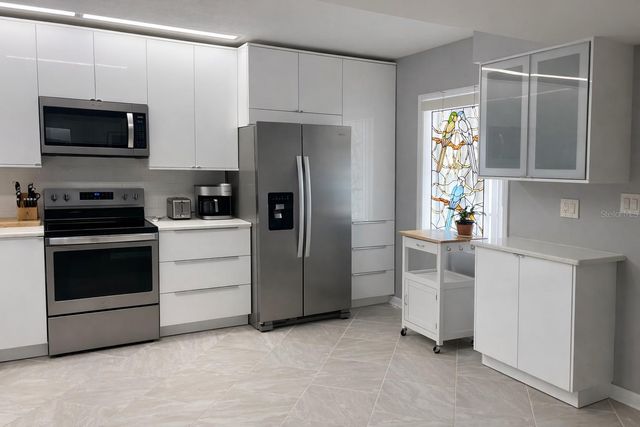 8651 10TH STREET N 228, St Petersburg, FL 33702