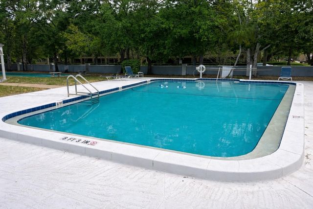 8651 10TH STREET N 228, St Petersburg, FL 33702