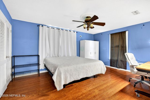 7843 HOLIDAY Road S, Jacksonville, FL 32216