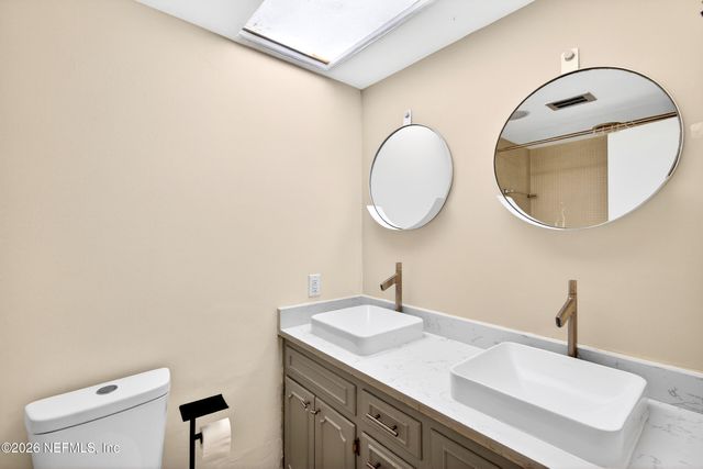 7843 HOLIDAY Road S, Jacksonville, FL 32216